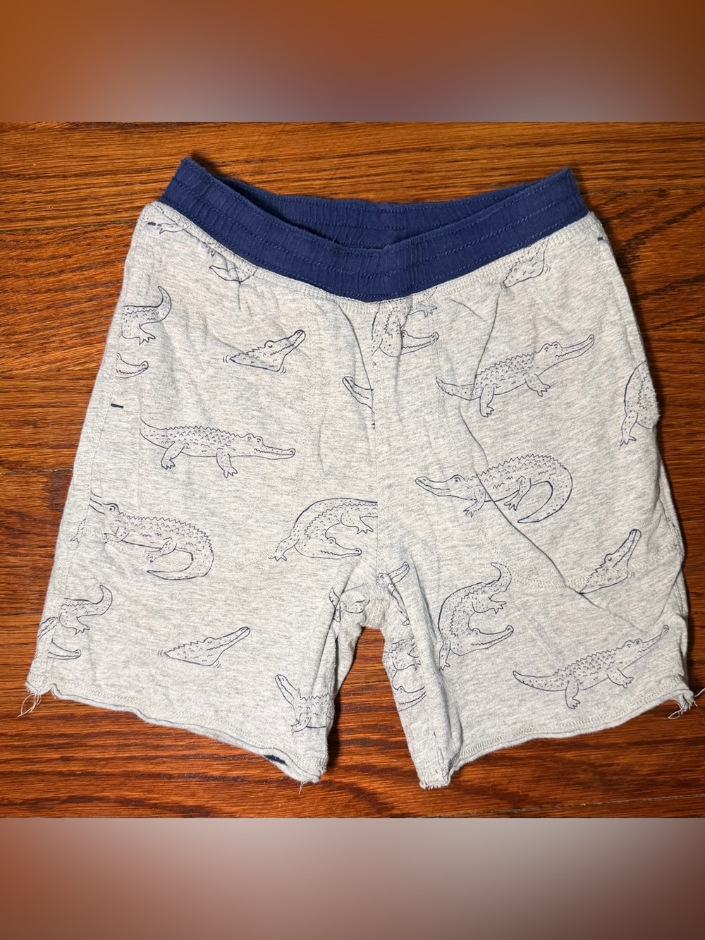 GAP Reversible Gray Crocodile Print Stripe  Cotton Shorts with Elastic Waistband